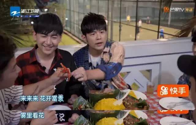 综艺吃瓜真人秀视频下载,揭秘幕后花絮，带你领略明星真实一面
