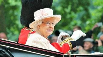 英国人吃瓜现场视频大全,英国民众现场吃瓜盛况大盘点