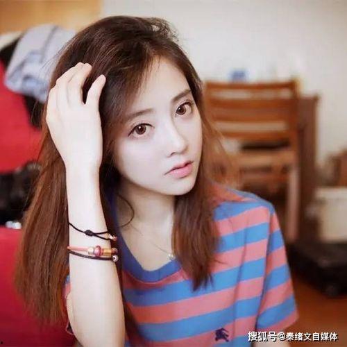 吃瓜少女杨美丽视频播放,揭秘娱乐圈幕后故事
