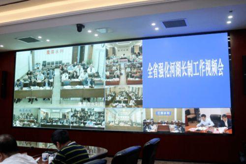 吃胸瓜会长大吗视频,吃胸瓜真的能助长吗？视频解析