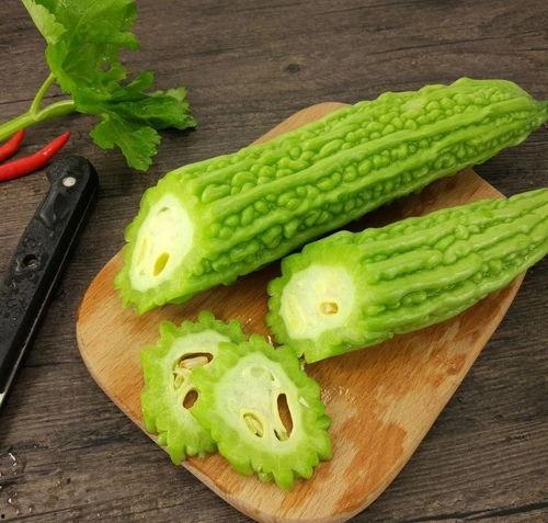 中山吃瓜群众吃蕉视频,趣味吃蕉视频引全民热议